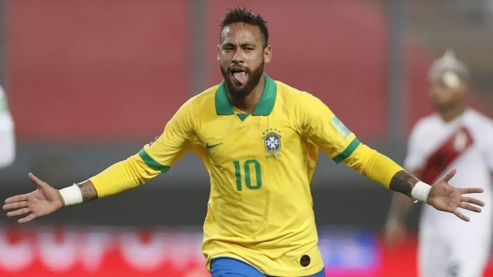 Brasil goleó a Perú en Lima con triplete de Neymar y es líder