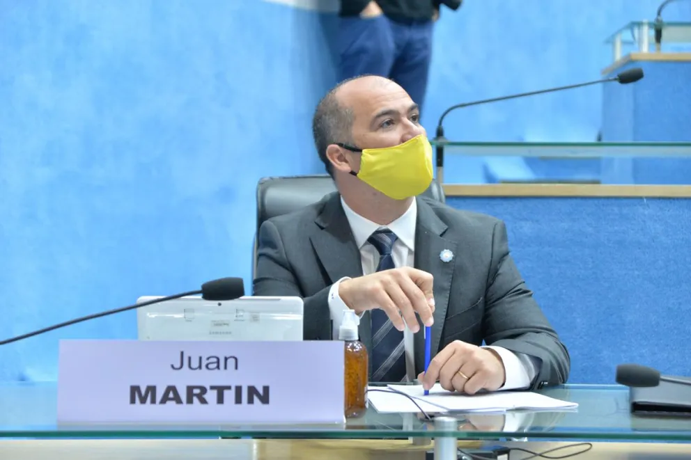 Martin: "Este gobierno no cuidó ni la salud ni el bolsillo"