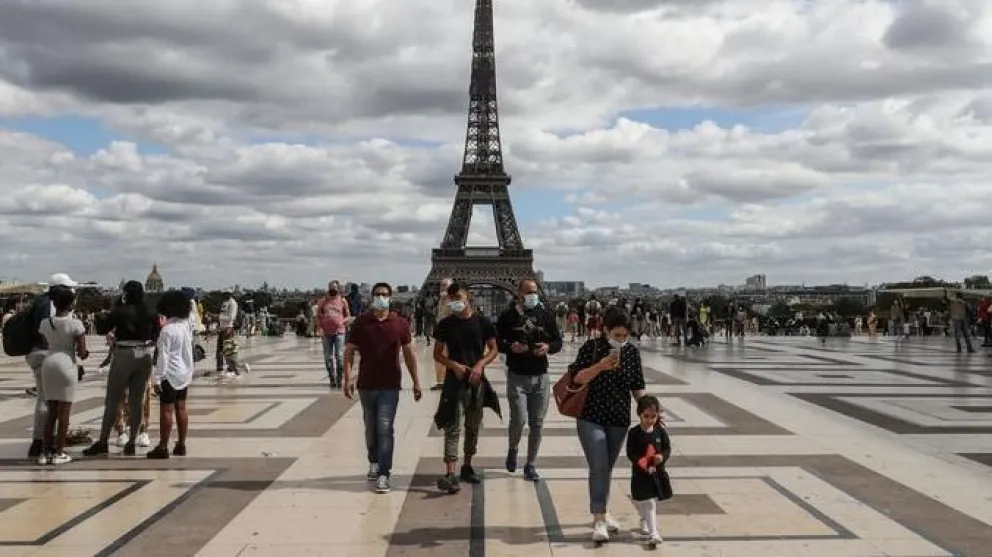 Francia declara emergencia sanitaria y habrá toque de queda desde el sábado