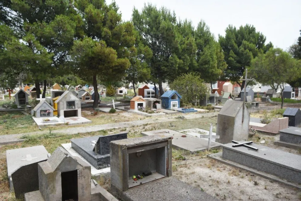 Día de la Madre: abrirá el cementerio local de manera restringida