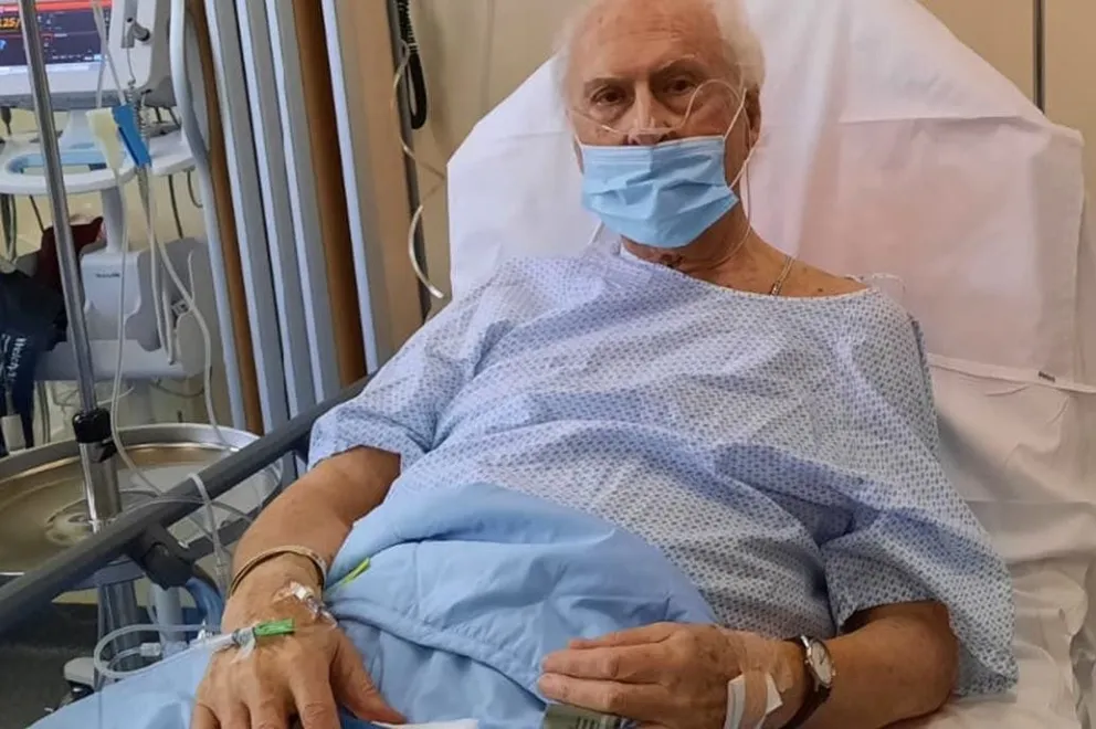 Pino Solanas está internado en París con coronavirus