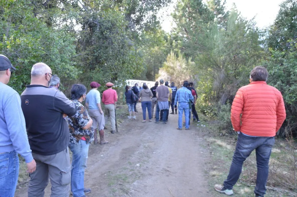 Víctima de una toma en El Foyel: "Son gente que responde a punteros políticos"