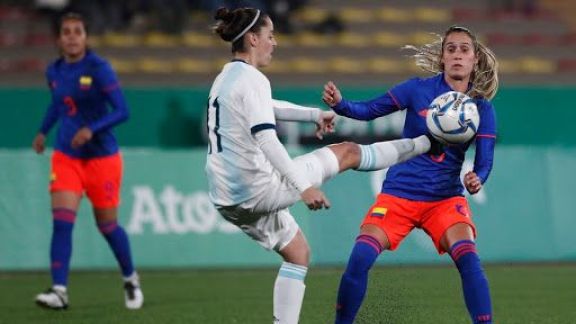 UAI Urquiza y sus éxitos en el fútbol femenino