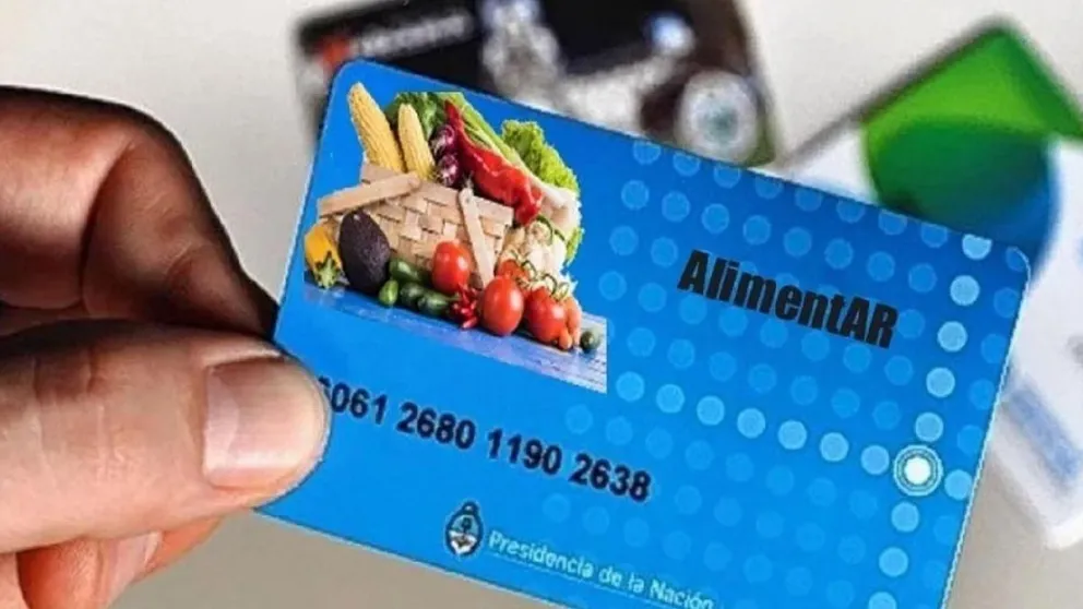 Nación evalúa un aumento para la tarjeta Alimentar