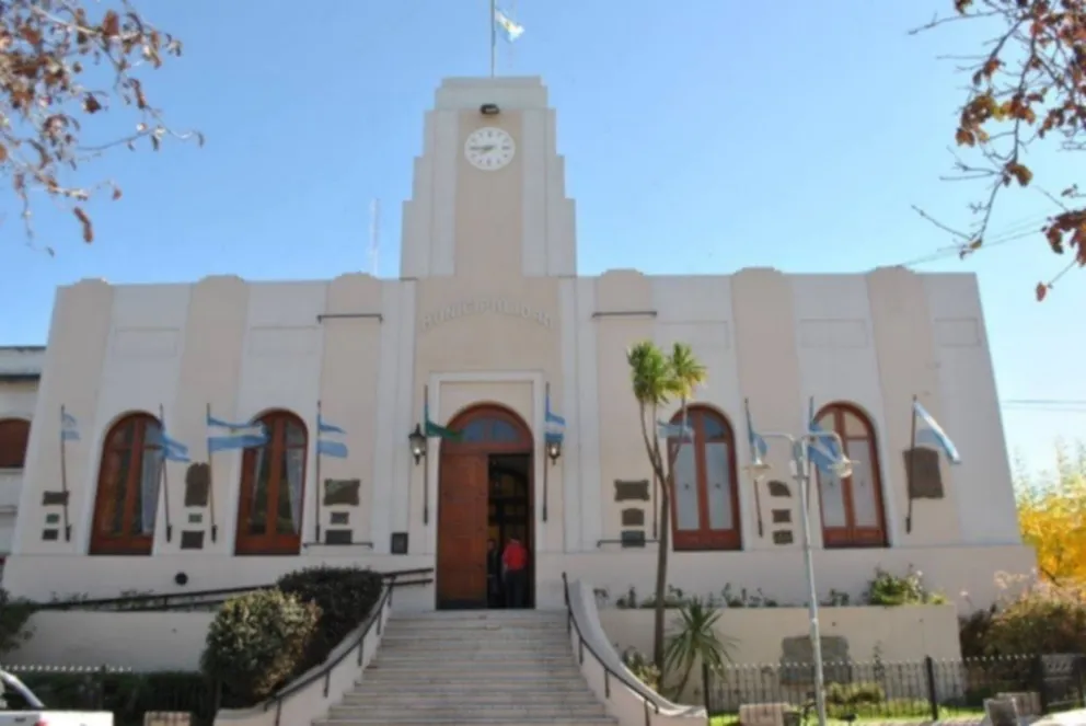 Por caso positivo de COVID, desinfectarán el edificio de Obras Públicas