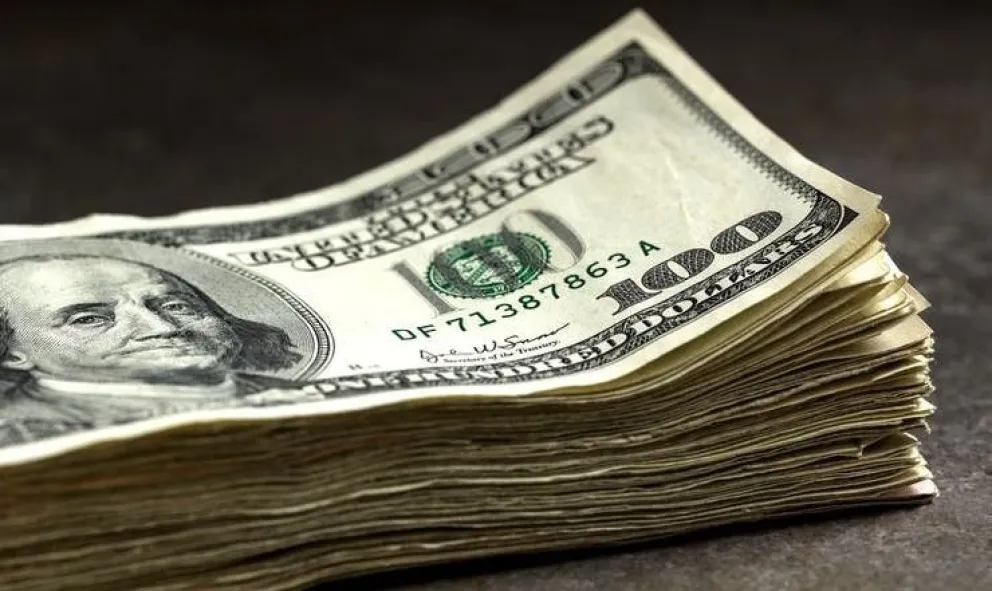 El dólar blue trepó a los 181 pesos