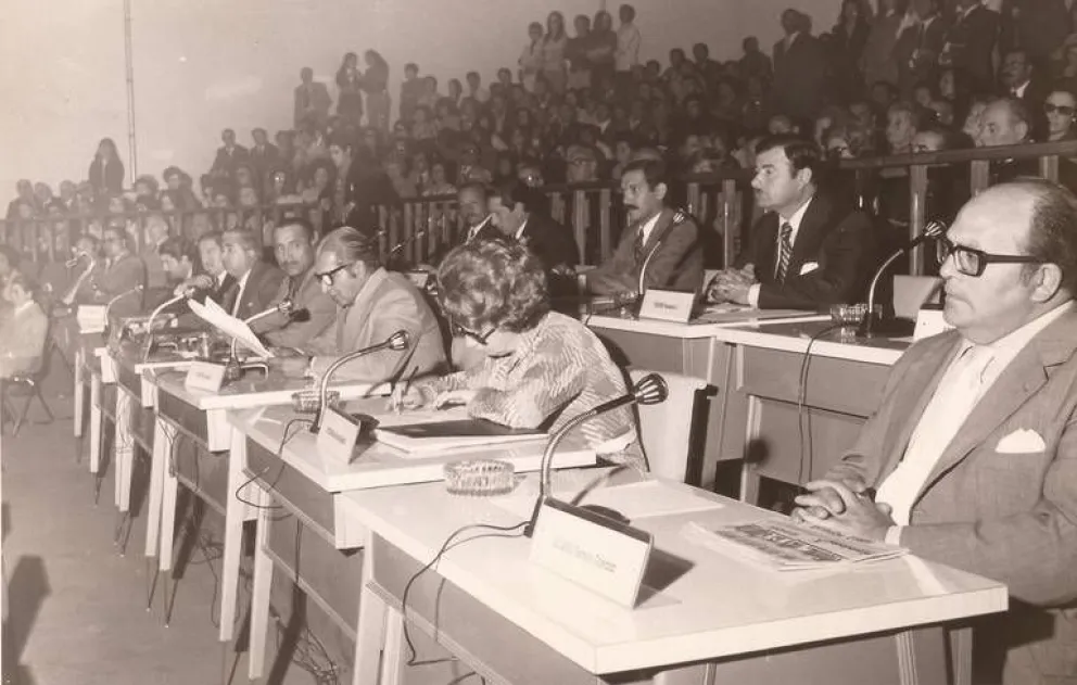 Hace 47 años, Viedma era declarada capital definitiva de Río Negro