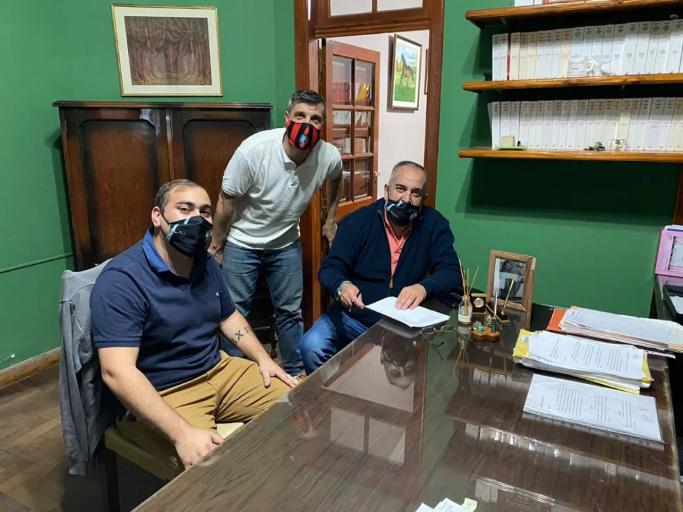 Deportivo Viedma lanza su Escuelita de Básquet