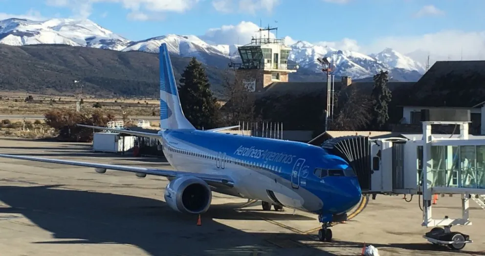 Reprograman los vuelos a Bariloche hasta el 30 de octubre