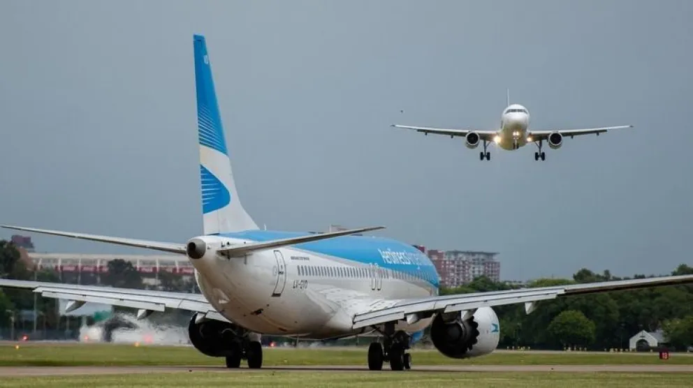 Regresaron los vuelos de Aerolíneas Argentinas a diferentes lugares del país