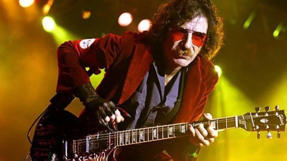 Charly García cumple 69 años y artistas le dedican un video