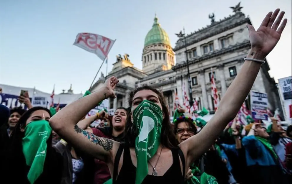 El Gobierno evalúa el momento indicado para tratar el proyecto del aborto