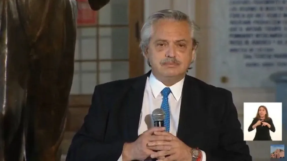 Alberto encabezó el homenaje a Kirchner: "Sus logros son infinitos"