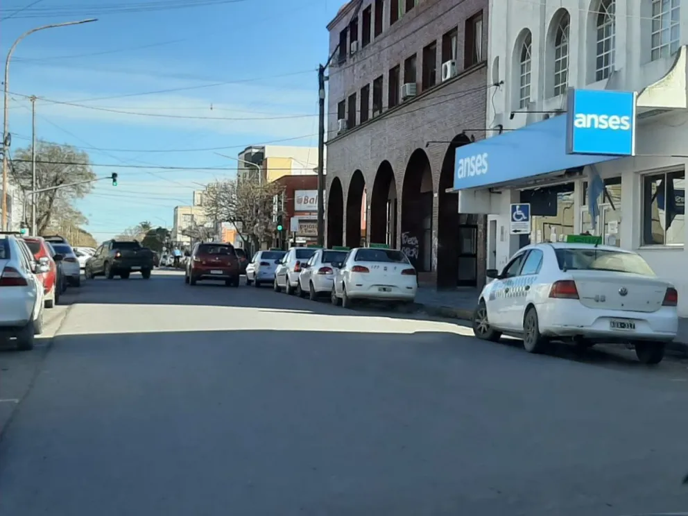 Crece el nerviosismo de los taxistas por bajas recaudaciones e inseguridad