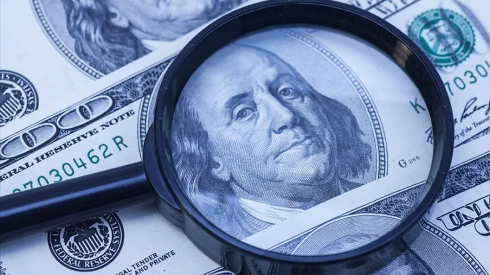 Dólar: el blue volvió a bajar y acumuló una caída de $20 en 4 días