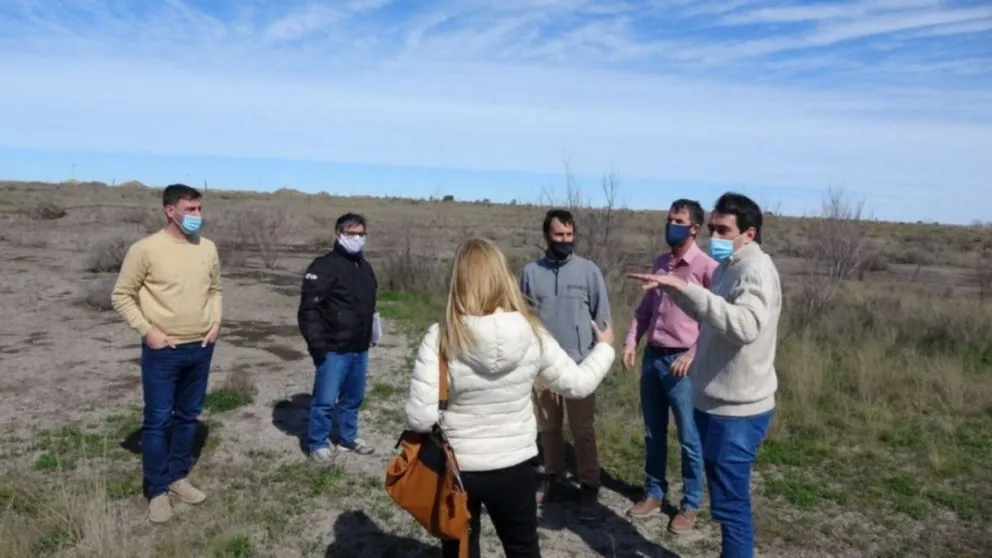 Los gremios se expresaron a favor de la política de tierras