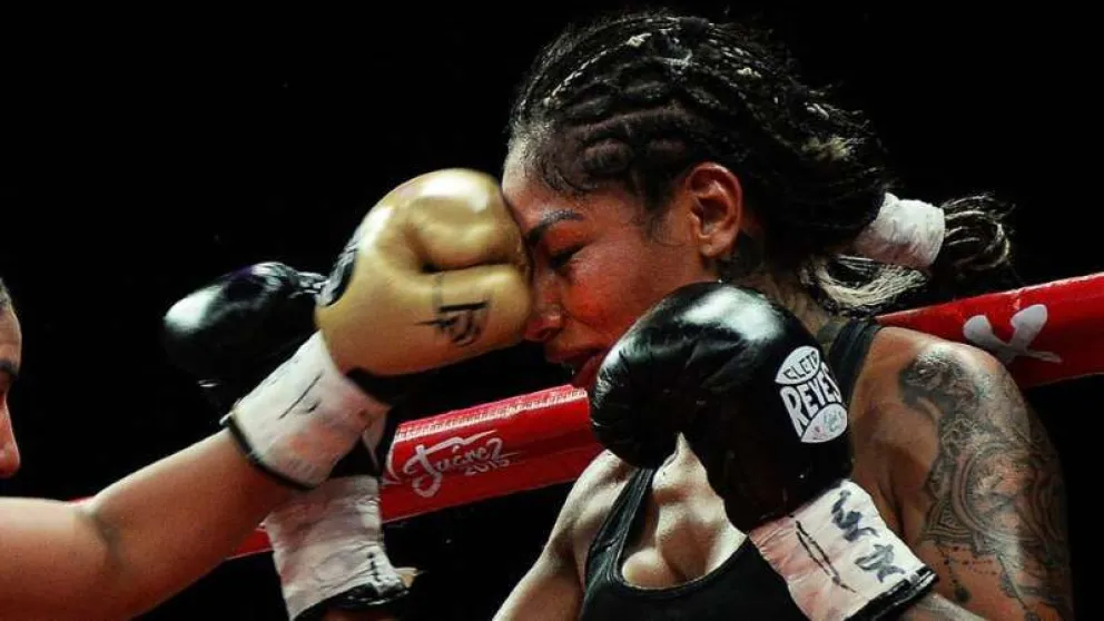 Tras las quejas de Juárez revisarán guantes de rival