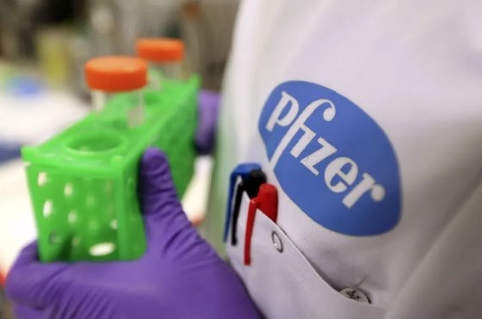 Pfizer asegura que su vacuna contra COVID-19 tiene una eficacia de más del 90%