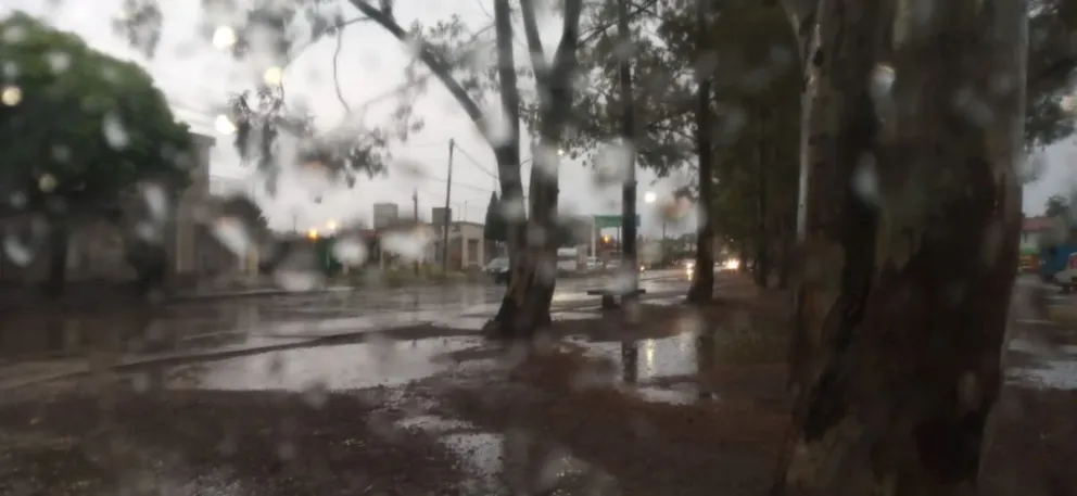 Intensas lluvias: rige la alerta y trabaja el Comité de Crisis