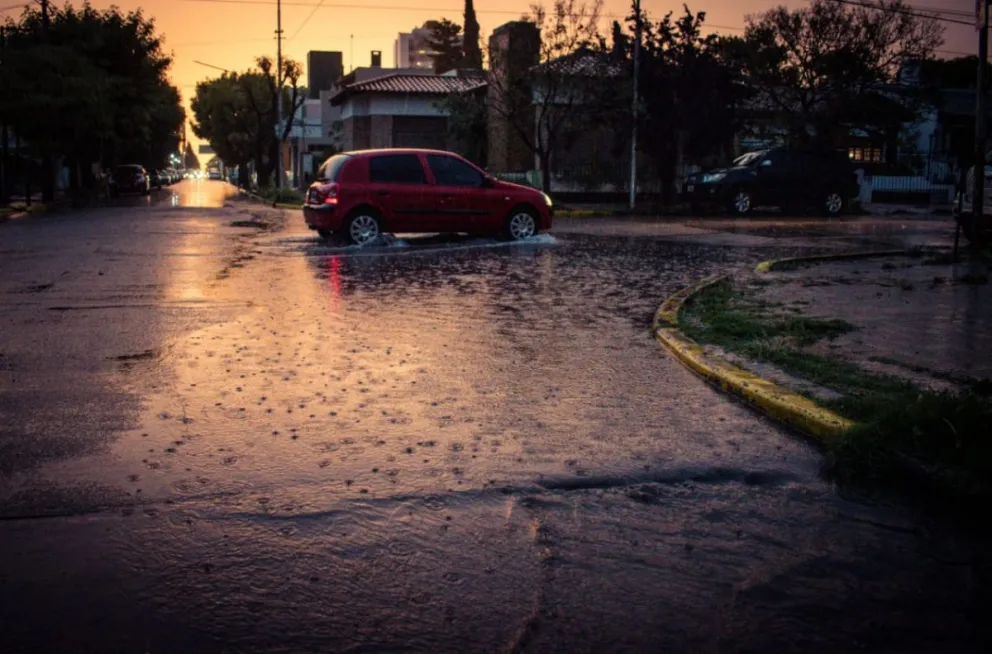 Varios anegamientos como consecuencia de las fuertes lluvias