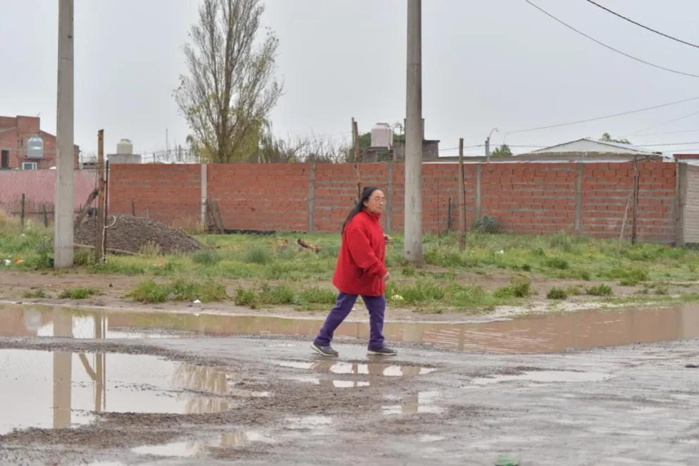 Cuando mejore el tiempo se retomará el repaso de calles y caminos rurales