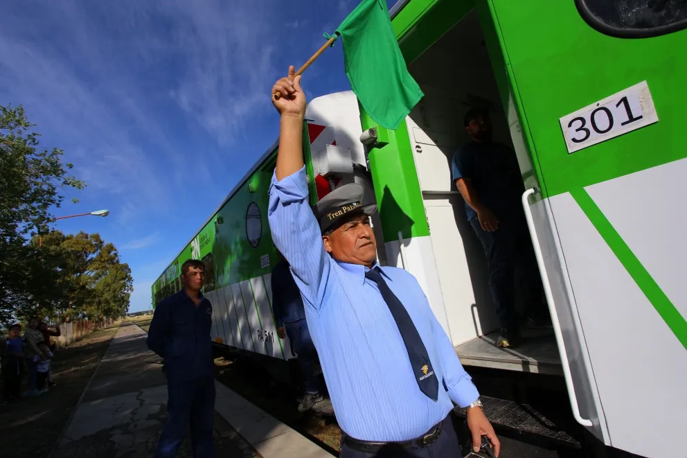 Intendentes de la Región Sur piden que los trenes no paren en sus localidades