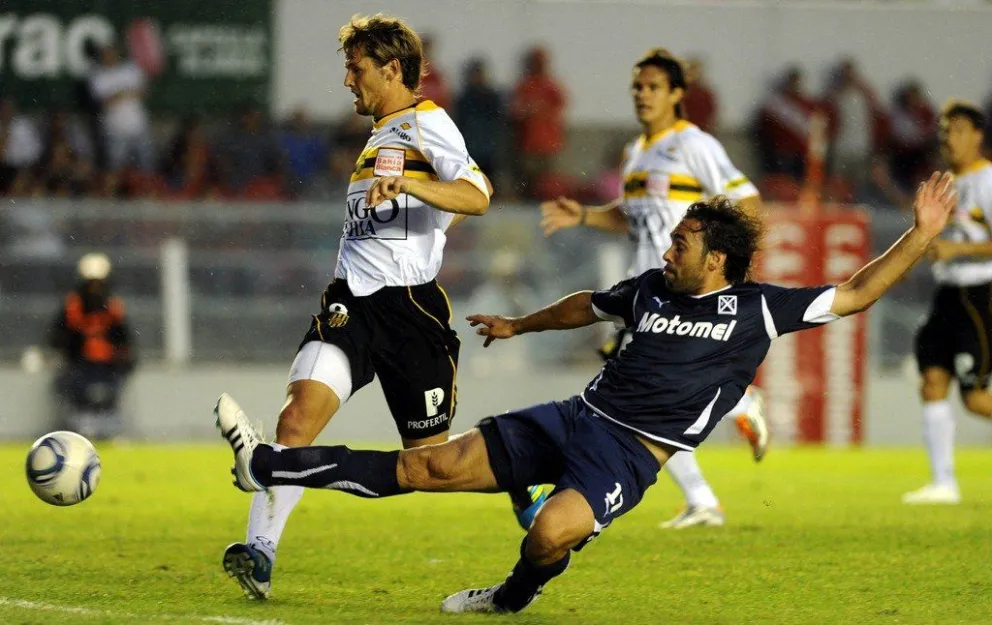 De futbolista a político: un ex Olimpo será intendente de la ciudad de Navarro