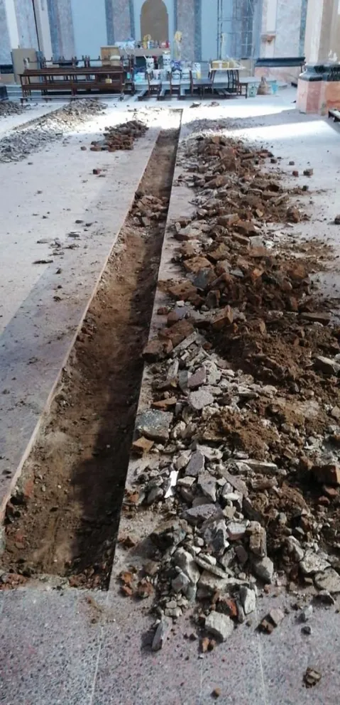 Tras el hallazgo del cráneo, siguen los trabajos en la Catedral