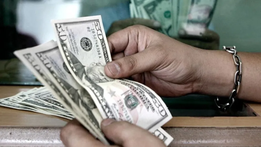 Alerta dólar: ¿qué pronostican los economistas para el año que viene?