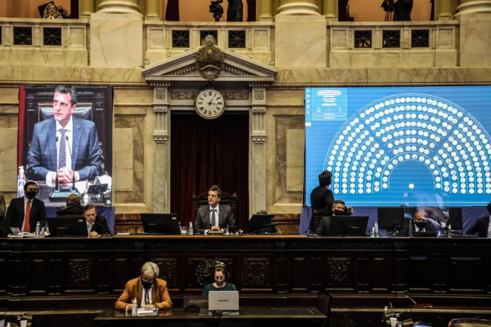 Diputados trata hoy el aporte solidario y está en duda la presencia de Massa