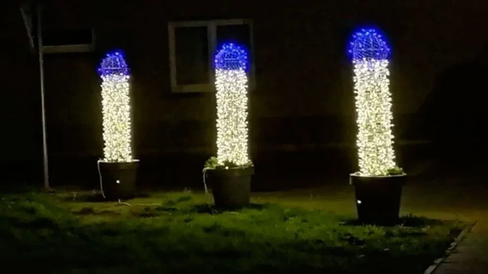 Polémica en Bélgica por luces navideñas con forma de pene