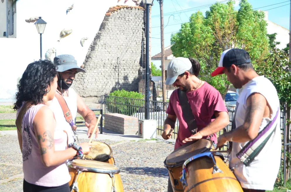 Tepuén hizo sonar el candombe en Patagones