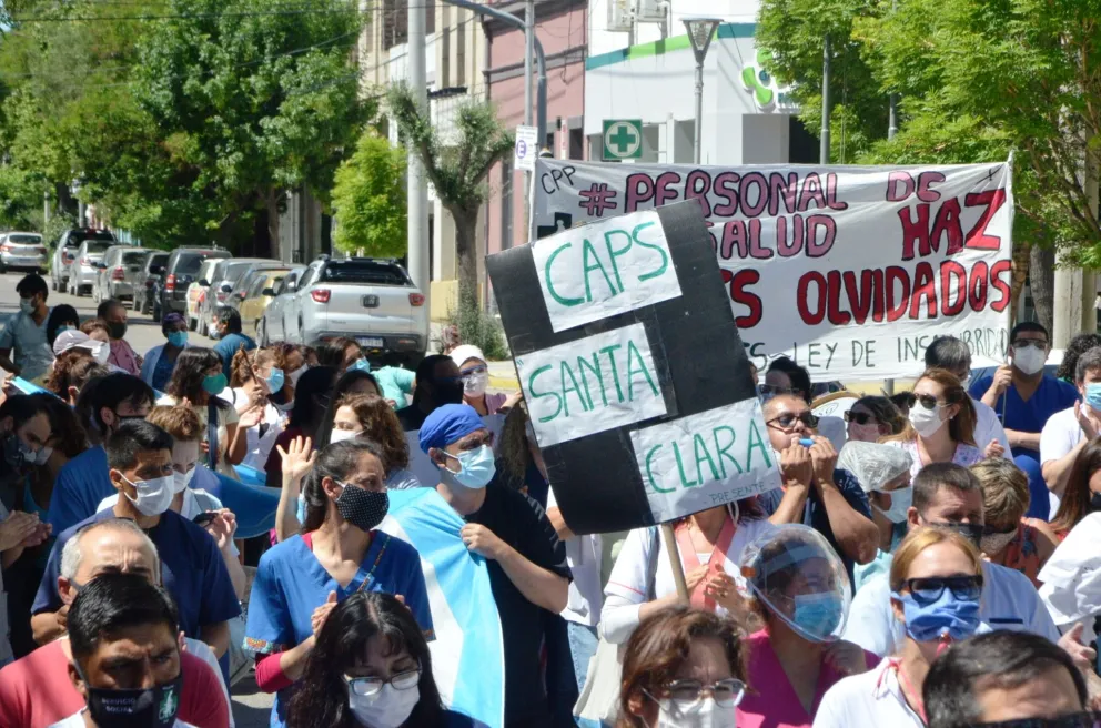 Los hospitalarios se reunirán el martes con el gobierno en la Función Pública