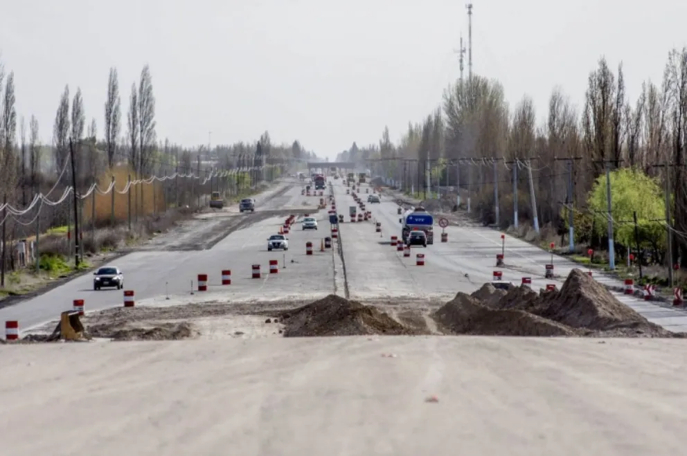 Insólito: avanzaba más rápido la Muralla China que la ampliación de la Ruta 22