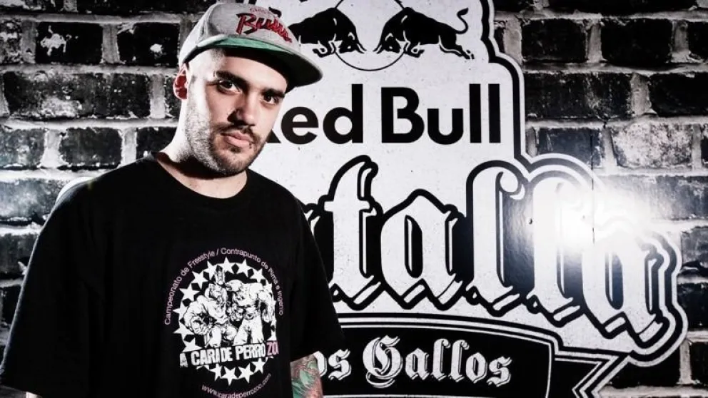 Tata ganó la Red Bull Batalla de los Gallos 2020