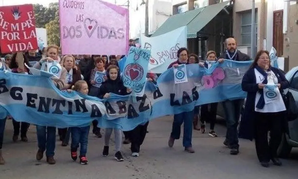 Los celestes salen nuevamente a la calle con la Caravana por la Vida