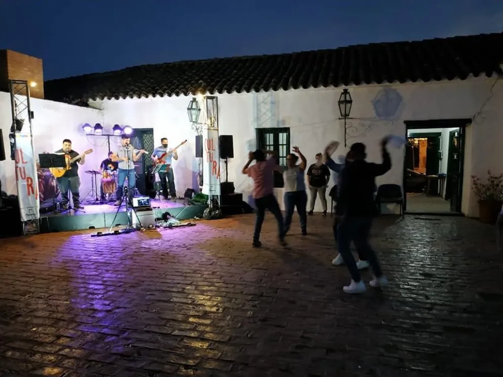 Se suspendió la Peña Folclórica y el Autoshow