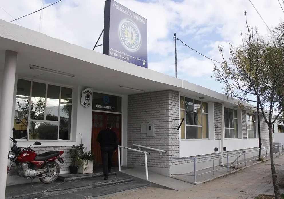Viedma: detenido con un televisor  bajo el brazo