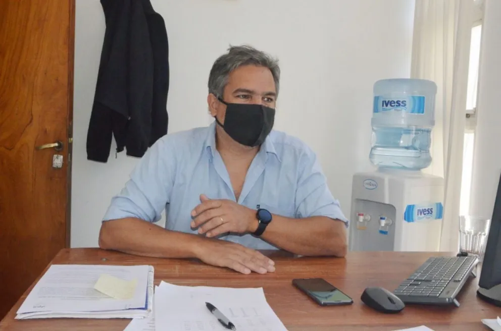Mántaras afirmó que “hasta ahora se venía emparchando el salario”