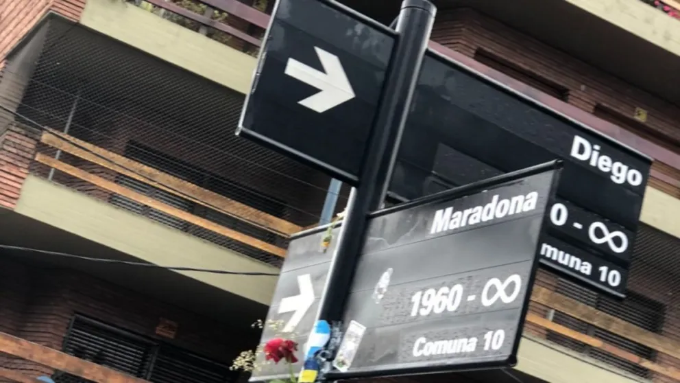 Video: un hincha cambió el nombre de la famosa esquina "Segurola y Habana"