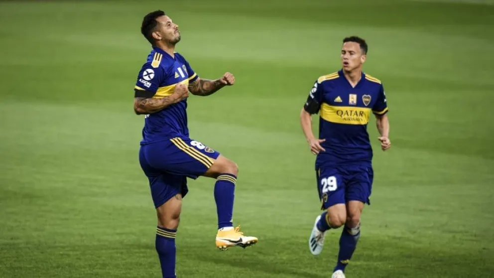 Boca volvió al triunfo de la mano de Cardona
