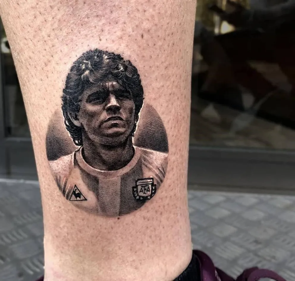 Maradona en la piel: los tatuadores rionegrinos no paran de retratar a Diego