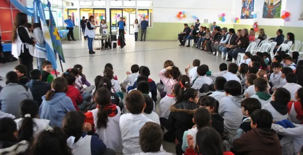Confirman el retorno a las aulas en Río Negro para el 3 de marzo