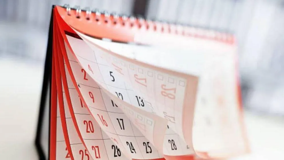 ¿Es feriado este lunes 7 de diciembre?