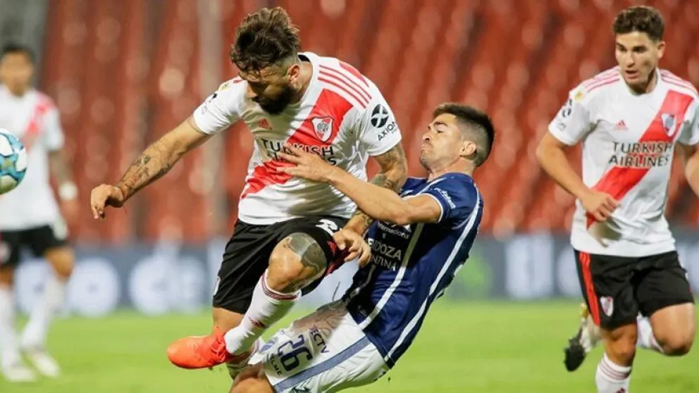 River vs. Godoy Cruz: hora, TV y formaciones