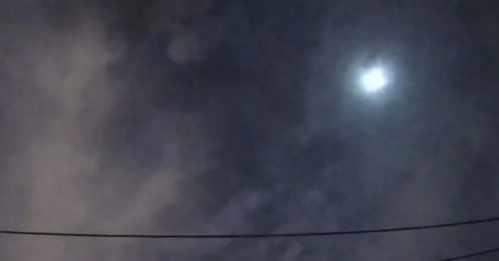 Vieron una extraña luz que cayó sobre Dina Huapi