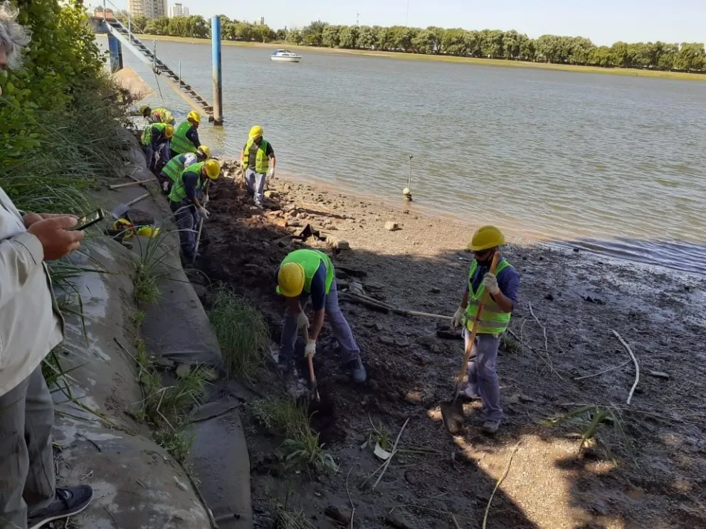 Zvenger recorrió la obra provincial que busca resolver el problema de agua
