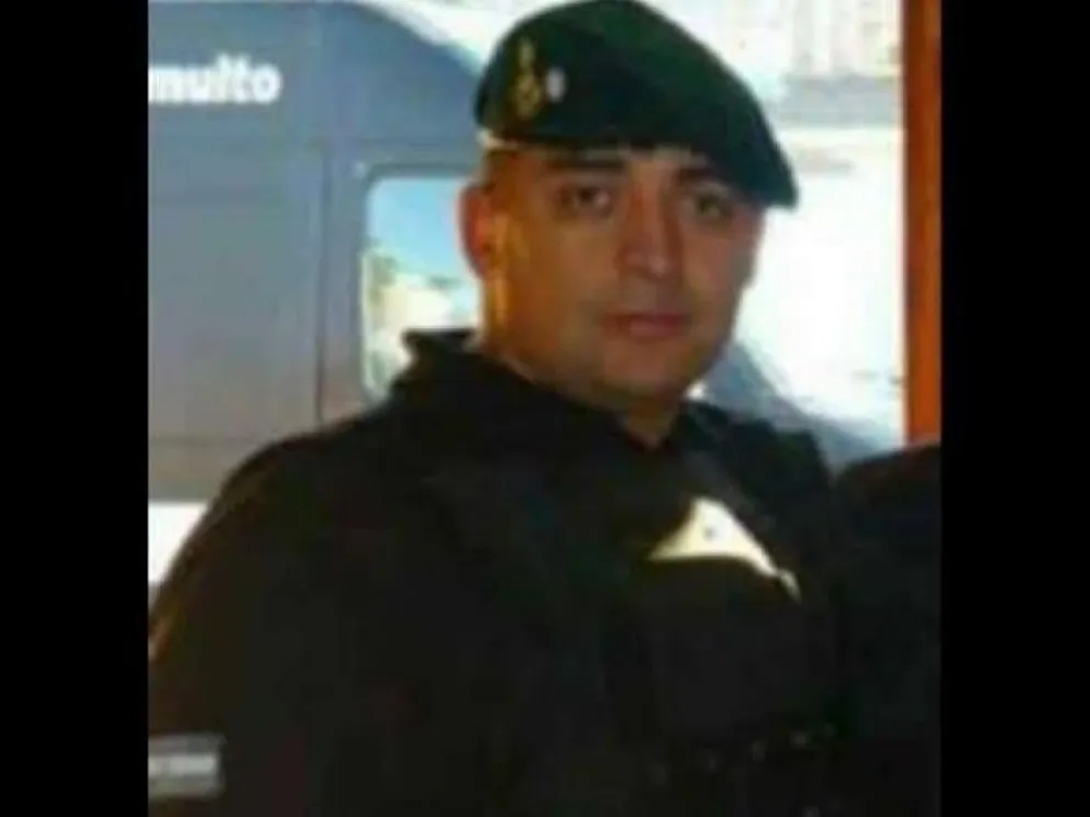 Crimen del policía: No fue un hacha, fueron dos tiros que acabaron con su vida