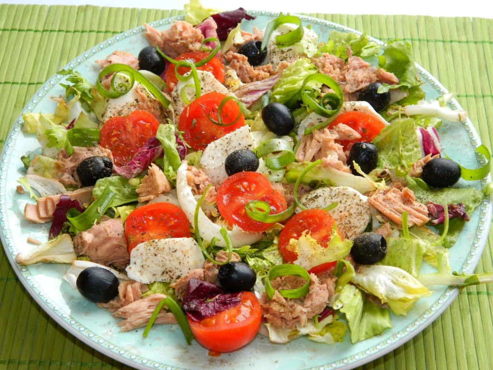 Cinco comidas que no deben faltar en tu mesa para los días de calor