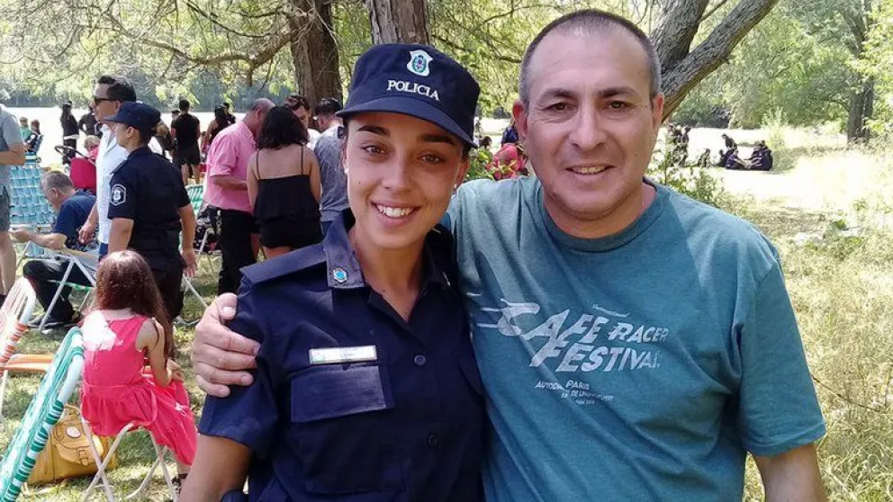 Pornovenganza: desgarrador relato del padre de la joven que se quitó la vida